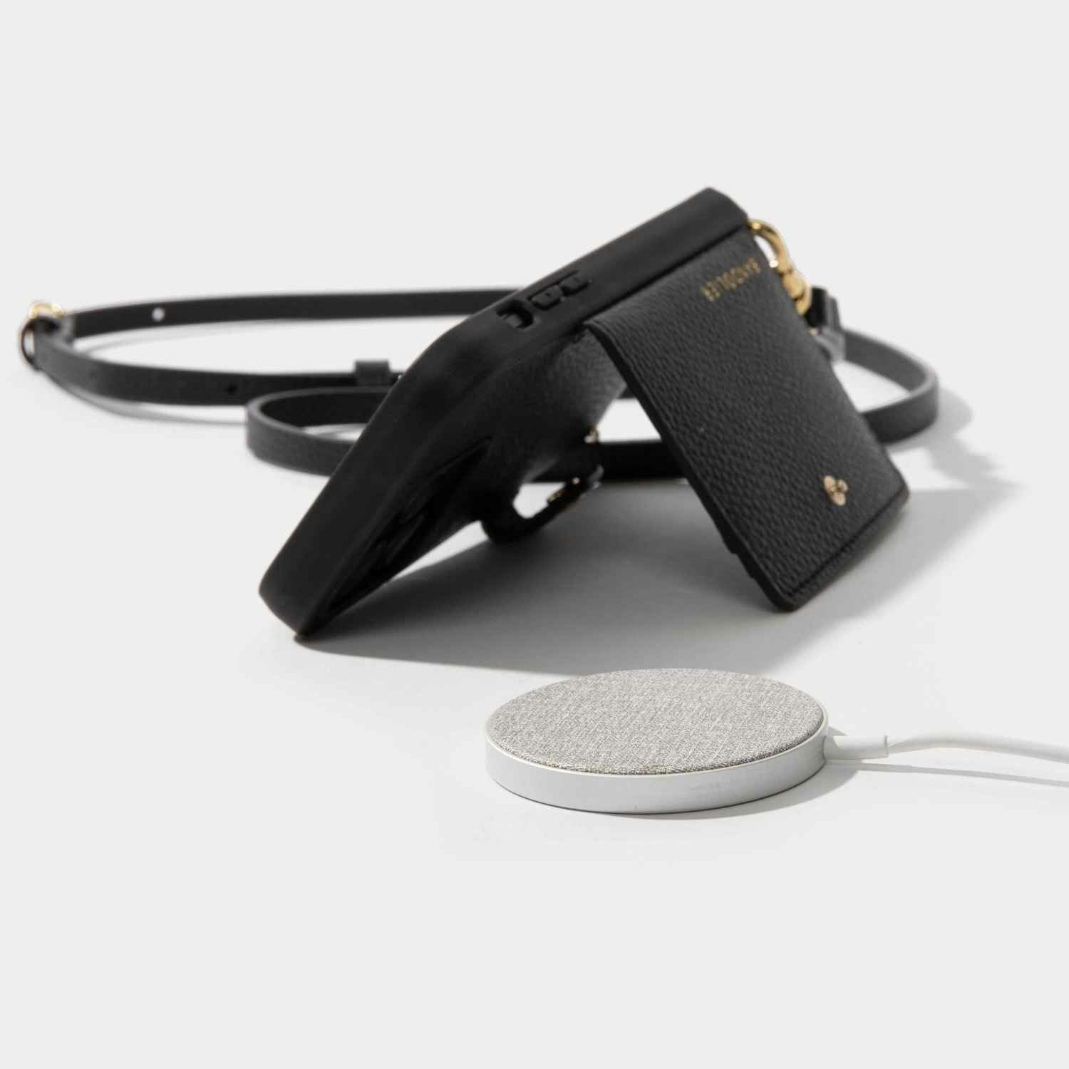 15 Series】MILA MagSafe BLACK GOLD ミラ マグセーフ ブラック