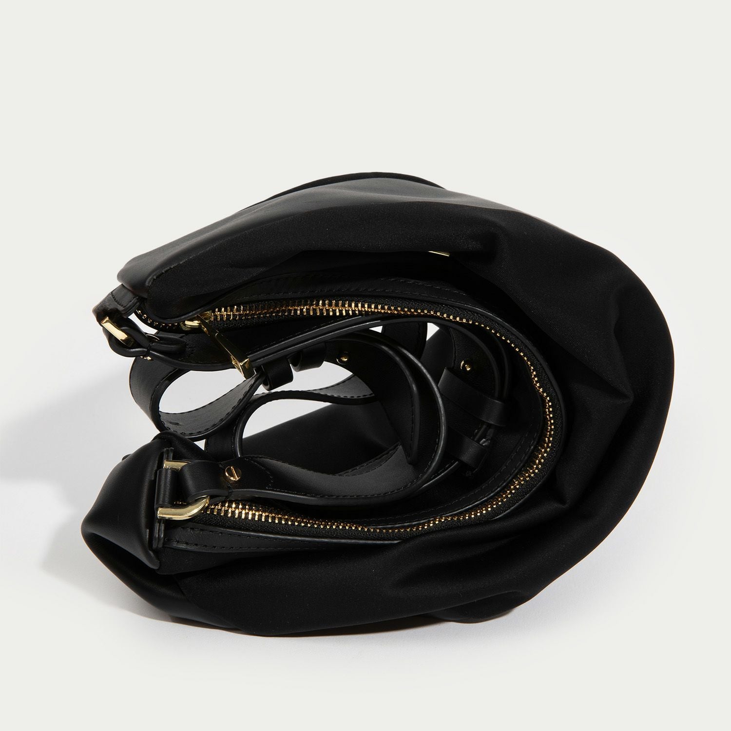 DAPHNE SLING BAG ダフネ スリング バッグ | バンドリヤー(BANDOLIER