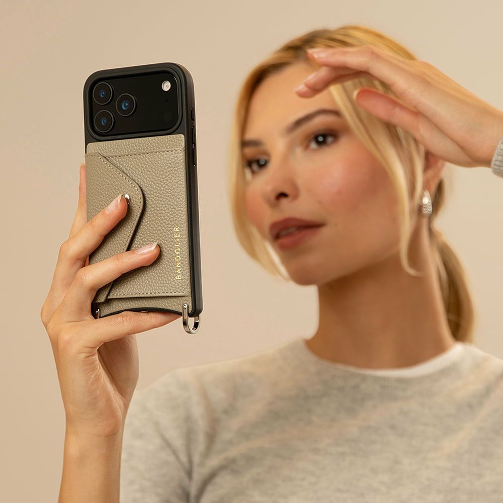 スマホアクセサリー BILLIE SIDE SLOT IVORY 17 Series】 HAILEY SIDE SLOT GREIGE ヘイリー サイドスロット