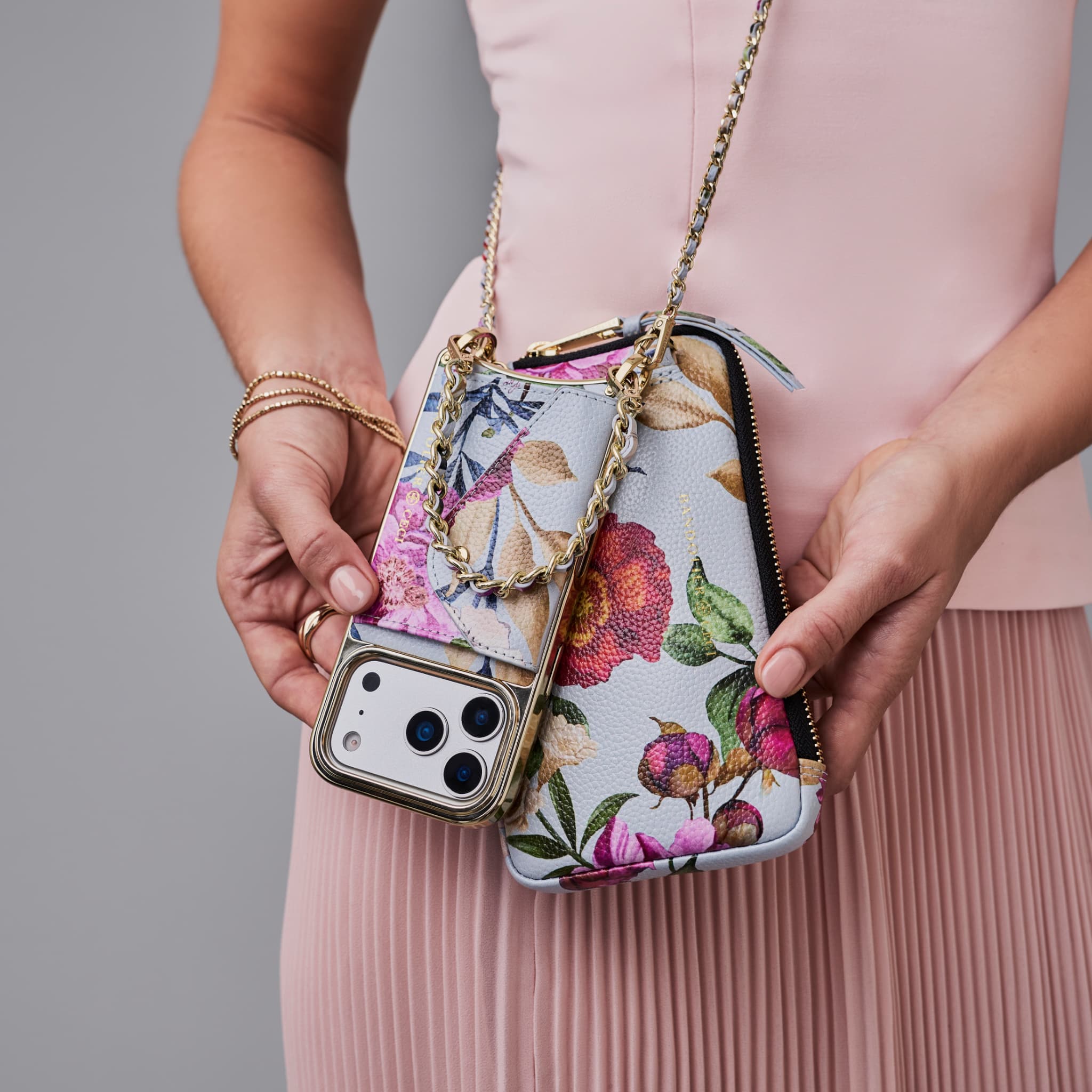 【LILY☆プロフ必読】marimekkoケース17+ストラップ 17 Series】 LILY CHROME BLUE FLORAL リリー マグネット ブルー